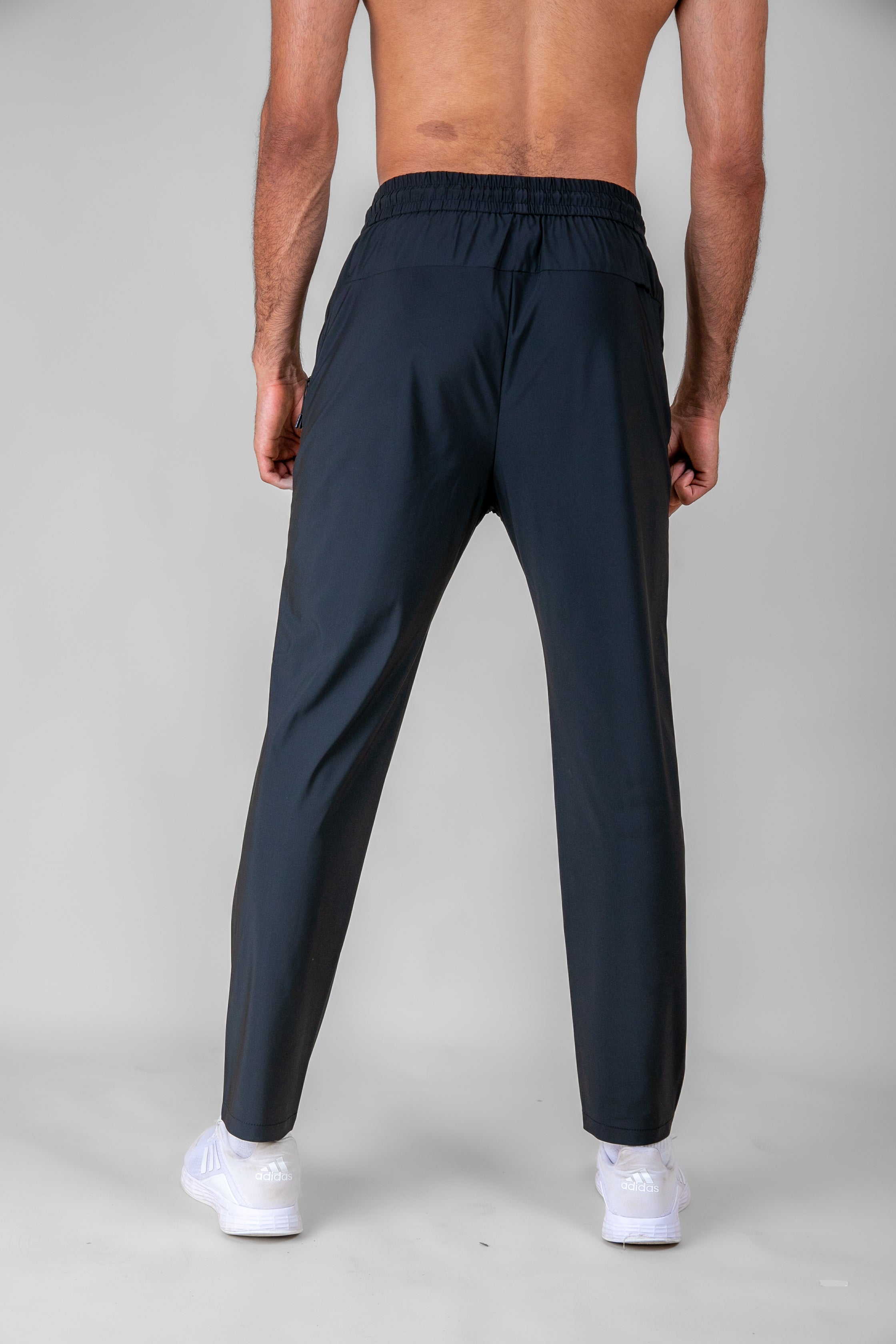 Under Armour - Super Dry Unisex Motion Pants